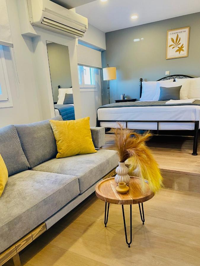 Iris Luxury House Apartment Agioi Deka  Bagian luar foto